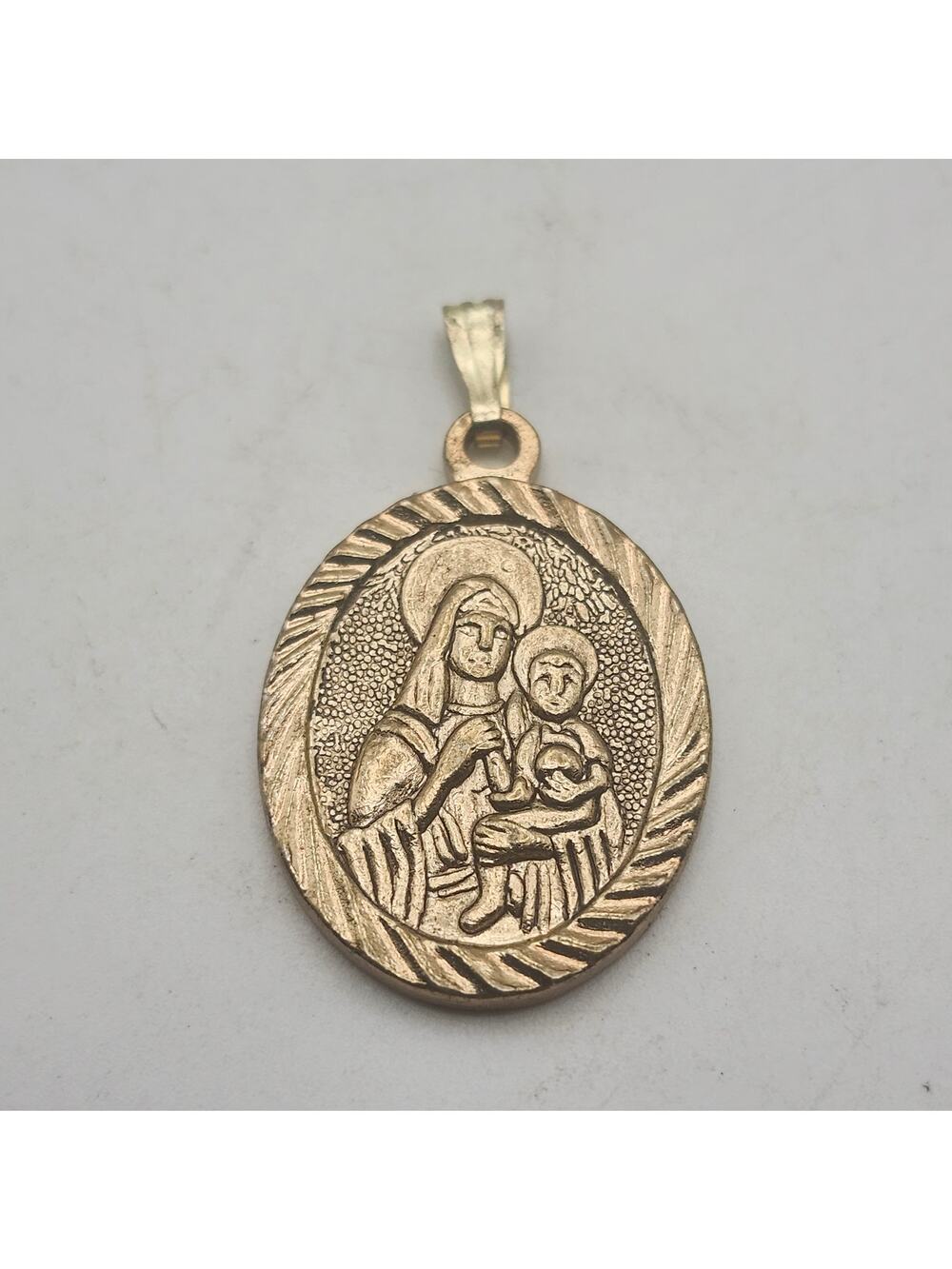 Our Lady Of Maryknoll Pray For Us Catholic Medal Pendant Gold Tone 1 Inch Charm
